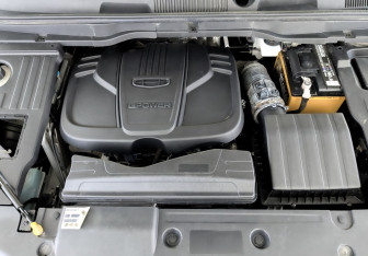 Подержанный автомобиль Geely Coolray 2022 года (9 фото)