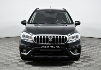 Подержанный автомобиль Suzuki SX4 Hatchback 2019 года (2 фото)