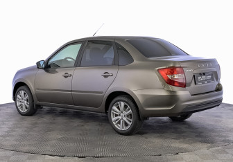 Подержанный автомобиль LADA (ВАЗ) Granta Sedan 2024 года (7 фото)