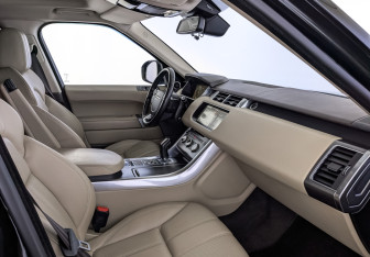 Подержанный автомобиль Land Rover Range Rover Sport 2017 года (13 фото)