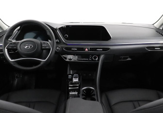 Новый Hyundai Sonata 2025 (8 фото)