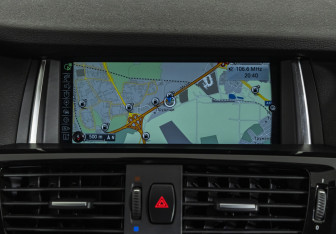 Подержанный автомобиль BMW X4 2016 года (15 фото)