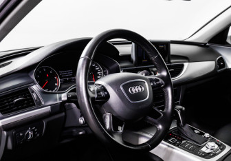 Подержанный автомобиль Audi A6 Sedan 2015 года (13 фото)
