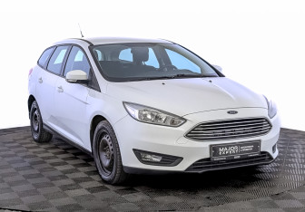 Подержанный автомобиль Ford Focus Wagon 2019 года (3 фото)