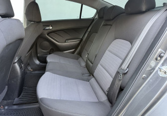 Подержанный автомобиль Kia Cerato Sedan 2018 года (11 фото)
