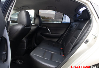 Подержанный автомобиль Mazda 6 Liftback 2007 года (8 фото)