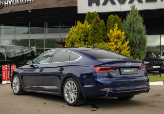 Подержанный автомобиль Audi A5 Liftback 2019 года (5 фото)