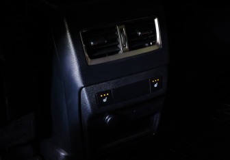 Подержанный автомобиль Lexus RX 2017 года (20 фото)