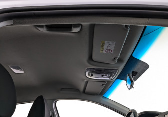 Подержанный автомобиль Hyundai Elantra Sedan 2021 года (23 фото)