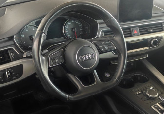 Подержанный автомобиль Audi A5 Coupe 2016 года (12 фото)