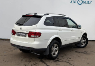 Подержанный автомобиль SsangYong Kyron 2012 года (5 фото)
