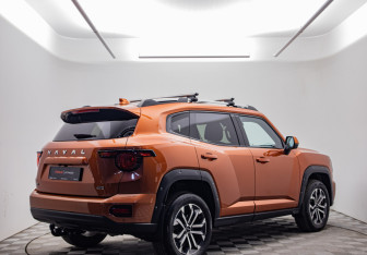 Подержанный автомобиль Haval H7 2025 года (5 фото)