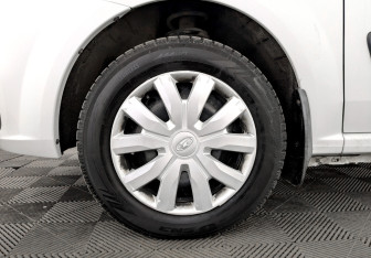 Подержанный автомобиль LADA (ВАЗ) Largus Wagon 2021 года (18 фото)