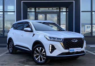 Подержанный автомобиль Chery Tiggo 7 Pro Max 2023 года (3 фото)