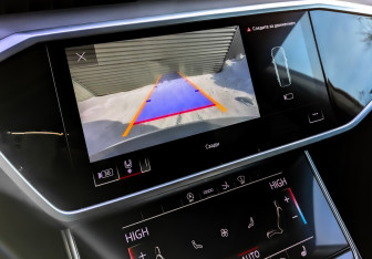 Подержанный автомобиль Audi A7 2021 года (25 фото)