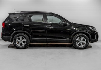 Подержанный автомобиль Kia Sorento 2020 года (4 фото)