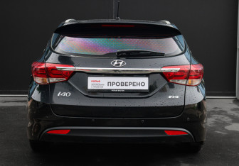 Подержанный автомобиль Hyundai i40 Wagon 2015 года (5 фото)
