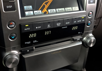 Подержанный автомобиль Lexus GX 2013 года (21 фото)