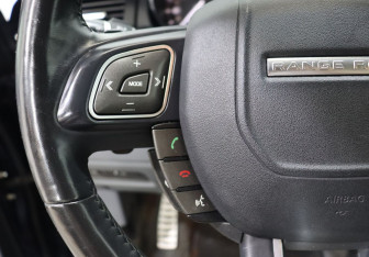 Подержанный автомобиль Land Rover Range Rover Evoque 2018 года (16 фото)