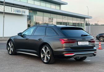 Подержанный автомобиль Audi A6 allroad 2021 года (7 фото)