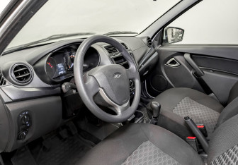 Подержанный автомобиль LADA (ВАЗ) Granta Sedan 2024 года (15 фото)