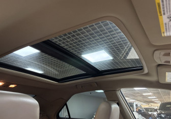 Подержанный автомобиль Cadillac CTS Sedan 2008 года (28 фото)