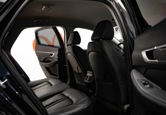 Подержанный автомобиль Hyundai Sonata 2021 года (32 фото)