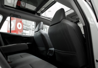 Новый Toyota RAV4 2026 (19 фото)