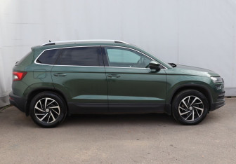 Подержанный автомобиль Skoda Karoq 2022 года (7 фото)