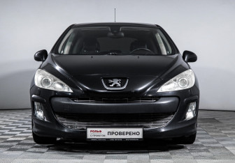 Подержанный автомобиль Peugeot 308 Hatchback 2008 года (2 фото)