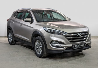 Подержанный автомобиль Hyundai Tucson 2016 года (3 фото)