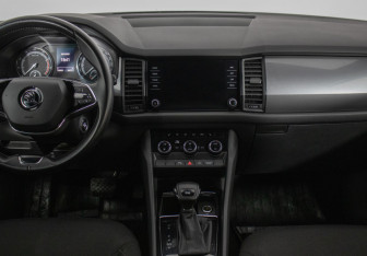 Подержанный автомобиль Skoda Kodiaq 2020 года (15 фото)