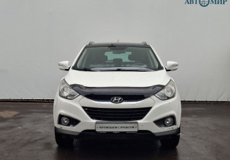 Подержанный автомобиль Hyundai ix35 2012 года (2 фото)