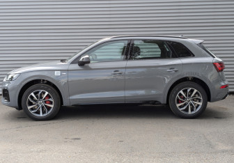 Новый Audi Q5 2025 (3 фото)