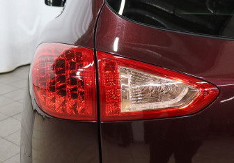Подержанный автомобиль Infiniti QX50 2017 года (26 фото)