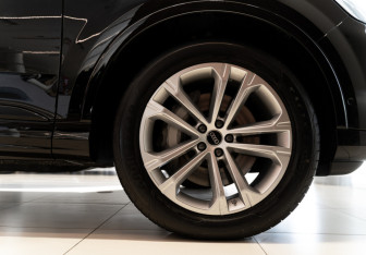 Новый Audi Q7 2025 (23 фото)