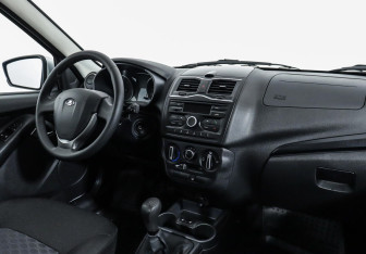 Подержанный автомобиль LADA (ВАЗ) Granta Sedan 2022 года (7 фото)