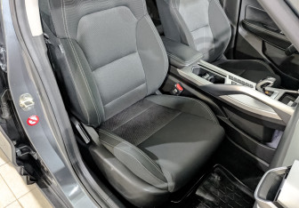 Подержанный автомобиль Geely Coolray 2021 года (24 фото)