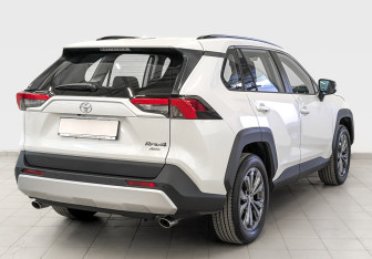 Новый Toyota RAV4 2025 (2 фото)