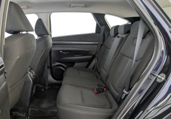 Подержанный автомобиль Hyundai Tucson 2021 года (12 фото)