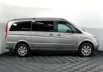 Подержанный автомобиль Mercedes-Benz Viano 2008 года (4 фото)