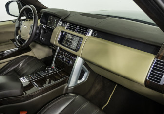 Подержанный автомобиль Land Rover Range Rover 2014 года (11 фото)
