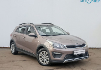 Подержанный автомобиль Kia Rio Hatchback 2018 года (3 фото)