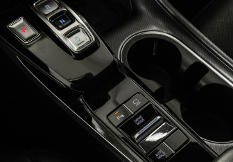 Подержанный автомобиль Hyundai Sonata 2020 года (15 фото)