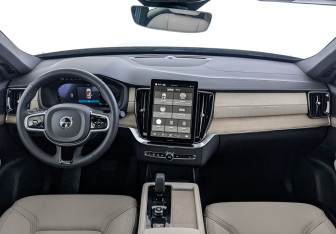 Новый Volvo XC90 2025 (10 фото)