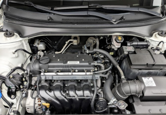 Подержанный автомобиль Kia Rio Hatchback 2019 года (9 фото)