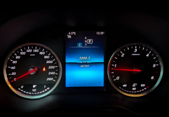 Подержанный автомобиль Mercedes-Benz GLC Coupe 2020 года (13 фото)