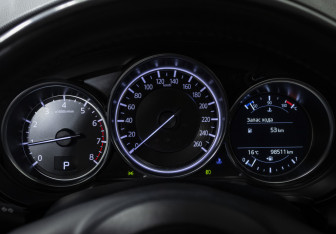 Подержанный автомобиль Mazda CX-9 2019 года (11 фото)