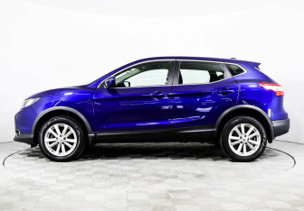 Подержанный автомобиль Nissan Qashqai 2018 года (3 фото)