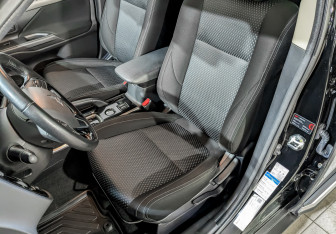 Подержанный автомобиль Mitsubishi Outlander 2018 года (20 фото)